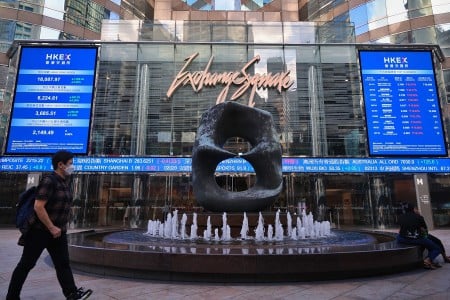 HK stocks see some measure of recovery by midday